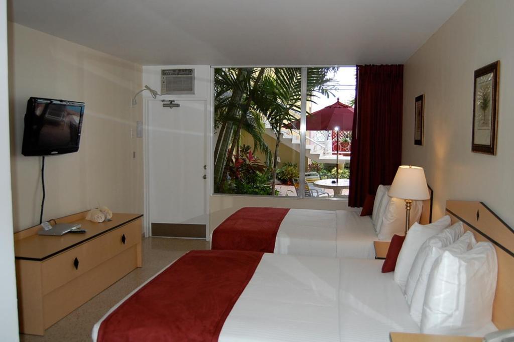 Alcazar Resort- Gay Mens Resort Fort Lauderdale Bilik gambar